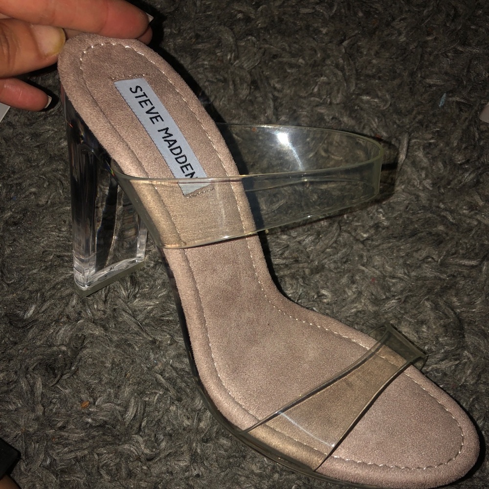 Steve Madden clear Mules, suede inner Strappy, Very comfortable and versatile
